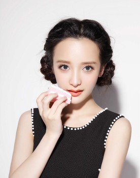 Zheng Danlei as Gong Ling