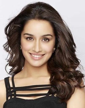 Shraddha Kapoor as Rhea Dialdas