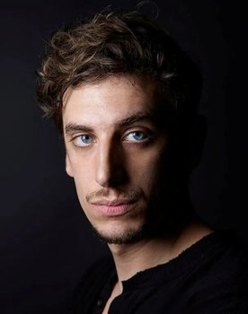 Gabriel Lo Giudice as Punk