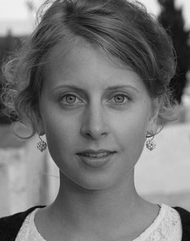 Esther Berkel as Kommissarin