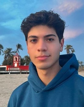 Diego Casba as Pablo