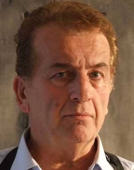 Atilla Arcan as Şemsi Hoca