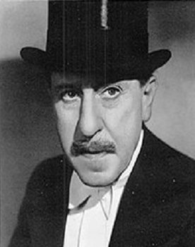 Athole Stewart as Sir Robert Farrar