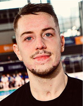 Pierre Rabine as Philippe Croizon