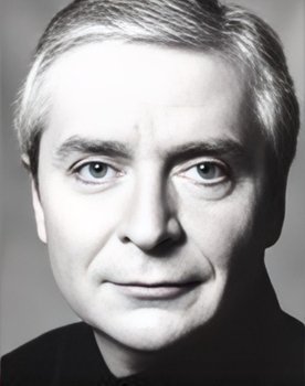 Aleksandr Sotnikov as conductor