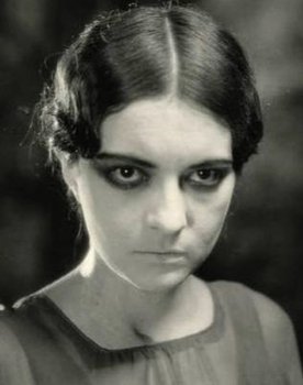 Edna Tichenor