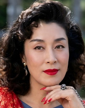 Atsuko Takahata as 