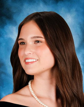 Reagan Adkins as Sophie