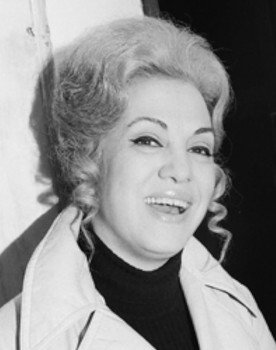 Clarisse Belo as Vizinha