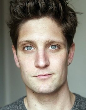 Guillaume Fafiotte as Young Monsieur D