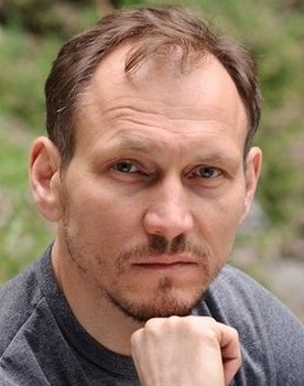 Peter Nikolas