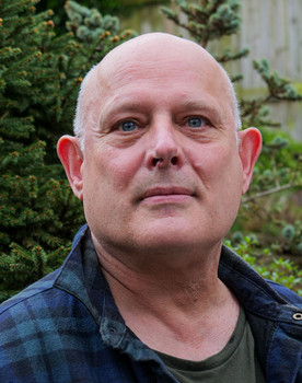 Martin Parsons as Grot