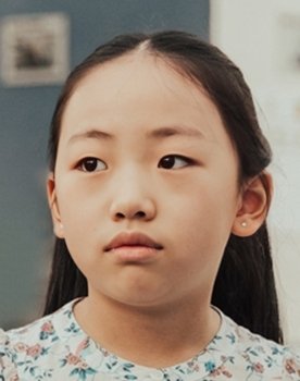 Ella Qiu