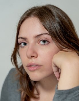 Elena Pettirossi as Heather