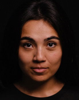 Narmin Ahmed as Pərvin Quliyeva