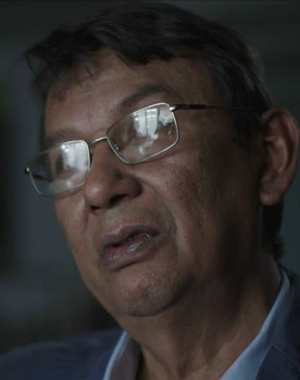 Gustavo Amaya as Self