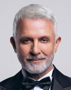 Talat Bulut as Öğretmen Mahir