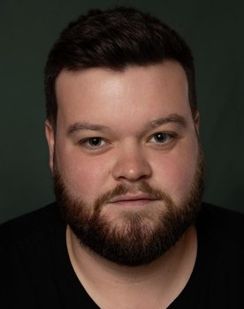 Dylan Craig as The Slasher