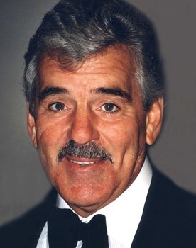 Dennis Farina