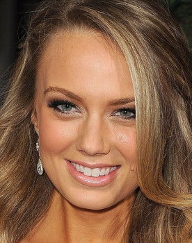 Melissa Ordway as Lysette Spinelli