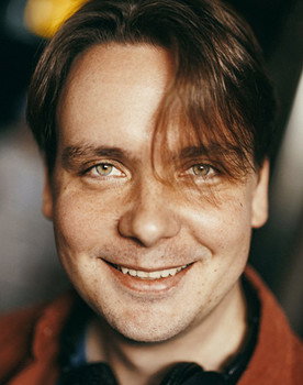 Aleksandr Fomin as Lesha