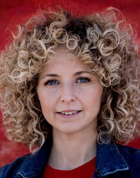 Dorthe Gerlach as Sig selv