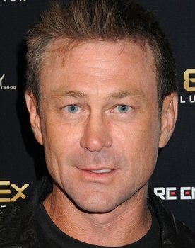 Grant Bowler Photo