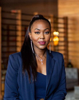 Letia Solomon as Dada