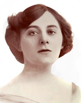 Adele Lane as Muriel Kent