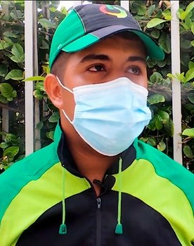 Ángel Llanes as Interviewee 2