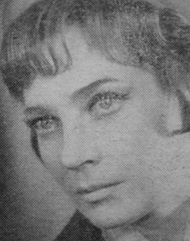 Galina Mikshun as соседка Адольфа