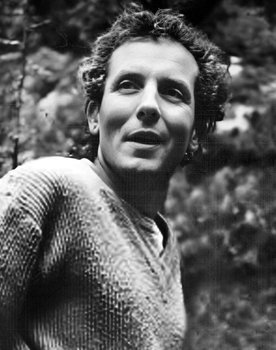 Serge Aviotte as Self