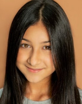 Isabella Barragán as Marti Ortega Aponte
