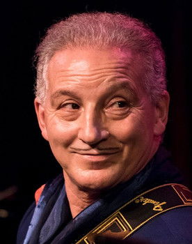 Dorado Schmitt as self