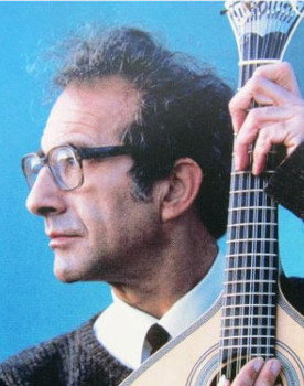 Carlos Paredes