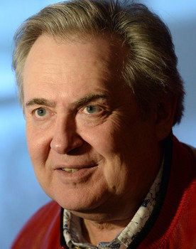 Yuriy Stoyanov as Валёк
