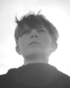 Noah Tranell as Tucker Fork