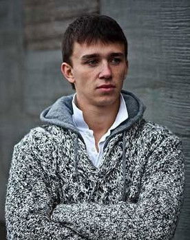 Maxim Yakovlev as Sasha