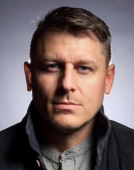 Jamie B. Chambers as Andy