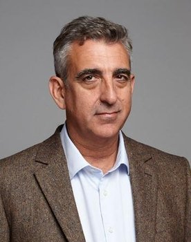 Julien Cafaro as Michel Levert
