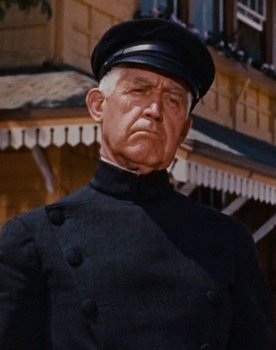 Nolan Leary