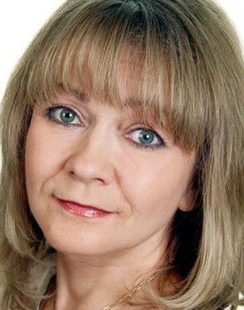 Nina Antonova as Котёнок