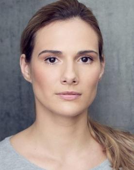 Bernadett Ostorházi