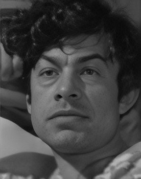 Eduard Lomskiy as уголовник в КПЗ