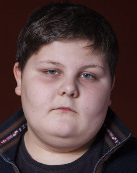 Yakov Kiselevich as Павел Игнатов («Толстый»)