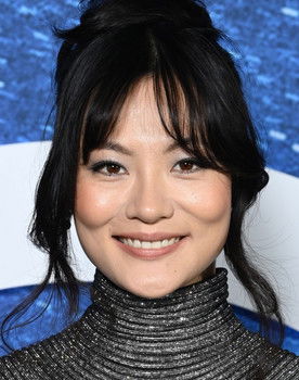 Zine Tseng as Princess Gulun Shou'an