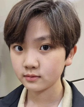 Yoo Jun-seo as Lee Se-Chan