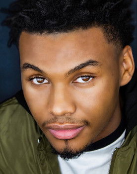 Aaron Bryce Sheats as Wayne Sanders