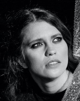 Milēna Miškēviča as Jenjuhhina