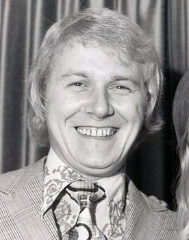 Søren Strømberg as 